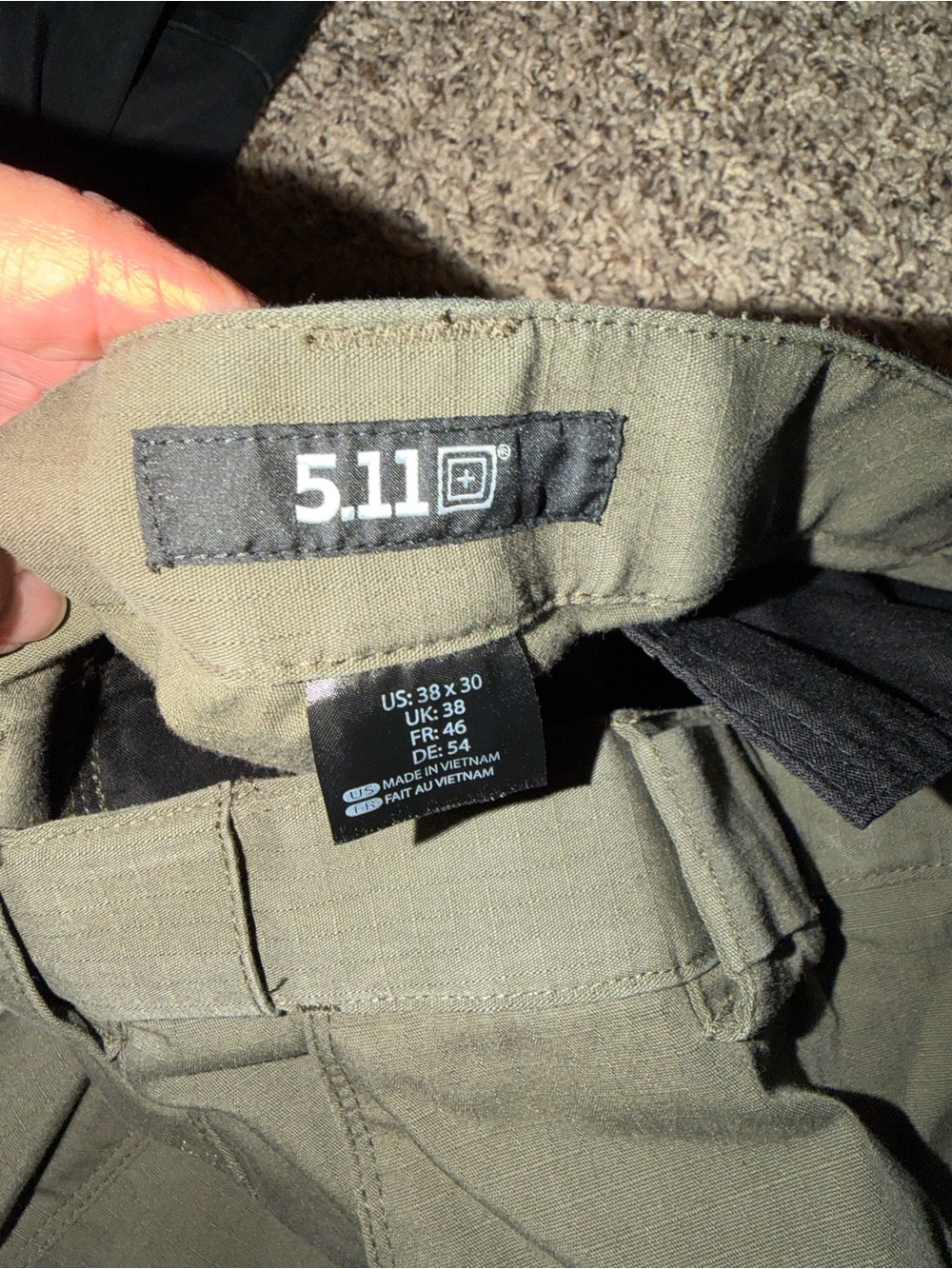 2 Pair 5.11 Tactical Men's Cargo Shorts in Black and Olive 36x30 - Picture 4 of 6